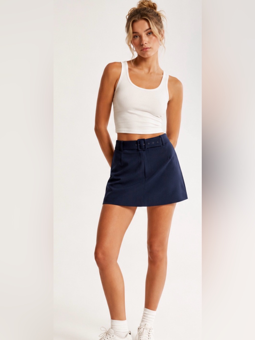 Abercrombie & Fitch Navy Belted Skort Size Medium